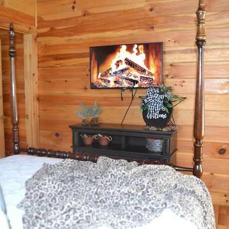 The Willow, Secluded And Cozy Country Cabin Ravenna Exterior foto